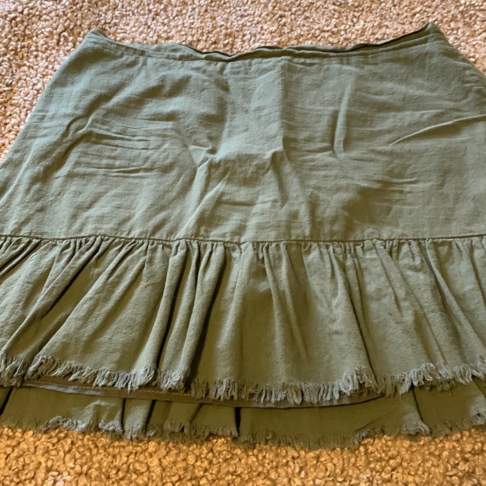 Green khaki skirt Size XL make an offer or a bundle offer